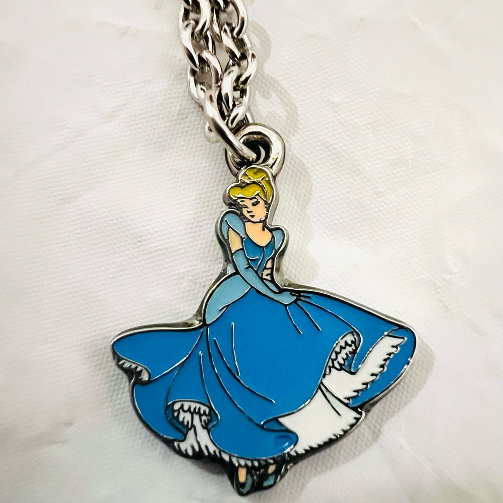 Disney Cinderella Silver Necklace – Princess Pendant on Elegant Chain
